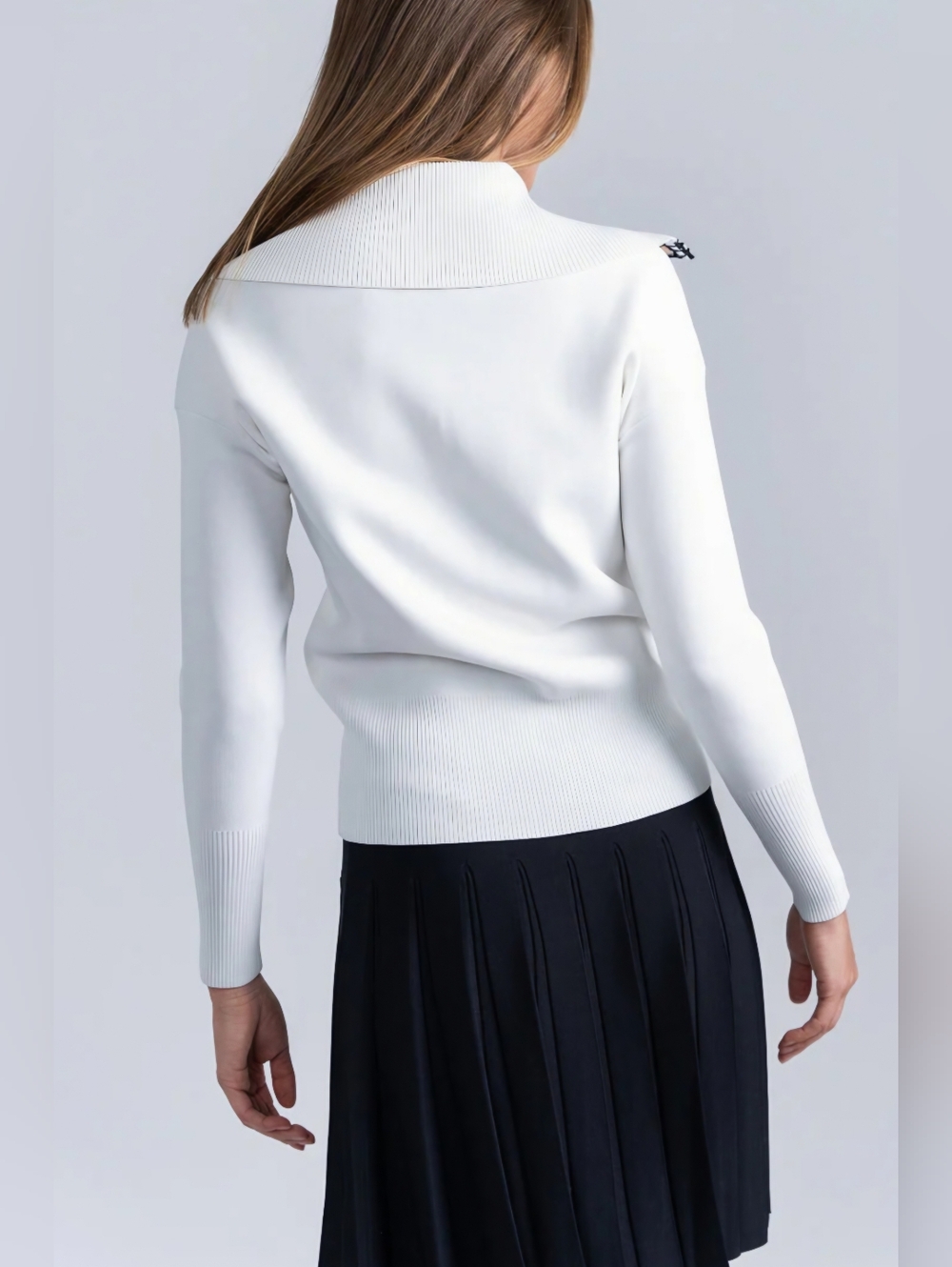 Aleeza White Knit Cardigan W/ Black Grid Trim & Pocket Detail- Classy!! - Picture 5 of 9